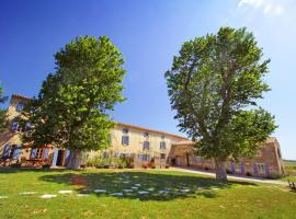 Domaine de Garille，位于Aragon的酒店