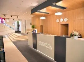 波热加酒店