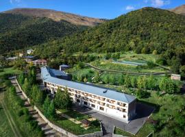CrystalResort Aghveran，位于阿格沃兰的酒店