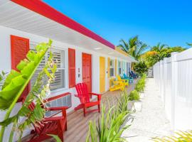 Captain’s Quarters at Anna Maria Island Inn，位于布雷登顿海滩啤酒罐岛附近的酒店