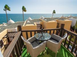 Altamar 53 balcony sea views By CanariasGetaway，位于阿吉拉海滩的别墅