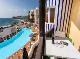 Altamar 44 balcony&pool By CanariasGetaway