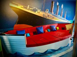 Rose Titanic Belfast holiday home，位于贝尔法斯特的酒店