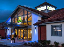 Holiday Inn Express Portsmouth – North by IHG，位于朴次茅斯的酒店