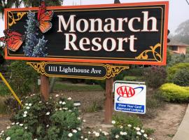 莫纳科度假酒店，位于太平洋丛林皮诺斯灯塔附近的酒店
