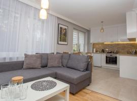 CR Apartament Ścisłe Centrum Aleja Bluesa，位于比亚韦斯托克Branicki Palace附近的酒店