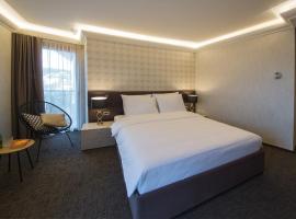 Hotel Aldilà，位于森佩特·普里·哥里齐的酒店