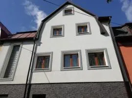 Apartman 825