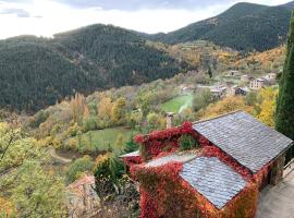 Casa Rural Pirineu Nevà，位于Nevà的度假屋