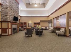 Clarion Hotel & Suites