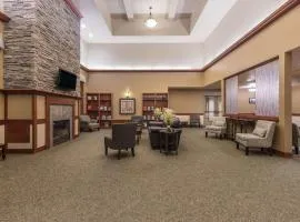 Clarion Hotel & Suites