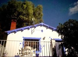 La Casa de Las Burbujas Azules，位于卡斯佩的酒店