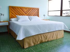 Apartamentos el Prado en Zona 1 - ANAH hotel group，位于危地马拉National Palace Guatemala附近的酒店