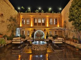 Aja Cappadocia Cave Hotel，位于于尔居普乌鲁日鲁博物馆附近的酒店