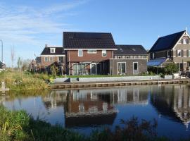 B&B Snekerpoort，位于斯内克的酒店