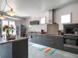 Maison avec piscine privée à La Digne-d'Aval