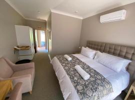 Avoca Vale Country Hotel，位于路易特里哈特的酒店