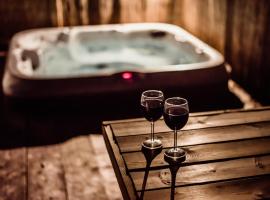 Little Eden Country Park, Bridlington with Private Hot Tubs，位于布里德灵顿的度假屋