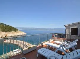 Holiday home Bernardica - on cliffs above sea