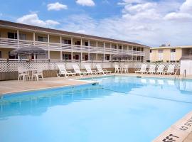 Mariner Inn And Suites，位于斩魔山的住宿