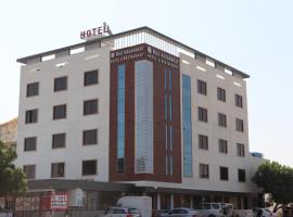 Maa Naganaray Hotel，位于Bālotra的酒店