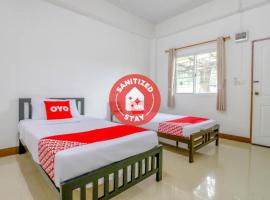 OYO 873 Smart And Smile Apartment，位于北冲的酒店