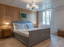 Gästezimmer im Dorfzentrum，位于Rothenthurm萨特尔霍奇斯塔克利旋转缆车附近的酒店