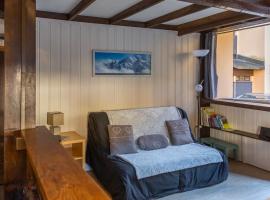 Duplex Chamonix Les Grands Montets，位于夏蒙尼-勃朗峰的酒店