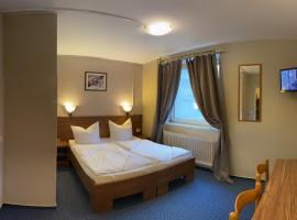 City Hotel Ansbach am KaDeWe，位于柏林特姆普鲁霍夫-舍纳伯格的酒店