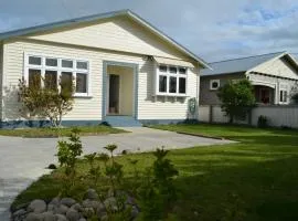 Villa 185- Central Masterton