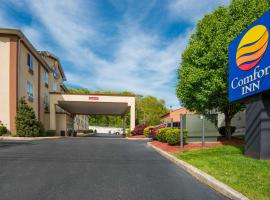 Comfort Inn Naugatuck-Shelton, CT，位于NaugatuckMattheis Park附近的酒店