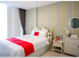 RedDoorz Plus @ Madukoro Raya Semarang，位于Kalibanteng-lor的酒店