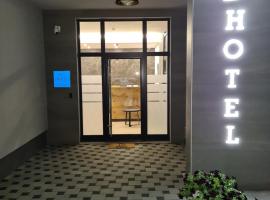 Hotel Deluxe，位于Gornji Vakuf的酒店