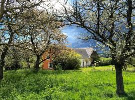 Ferme de Wichery, Gite 2-6 pers.，位于Rozoy-sur-Serre的带停车场的酒店