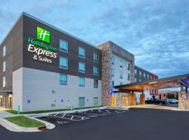 Holiday Inn Express & Suites - La Grange, an IHG Hotel，位于La Grange的带泳池的酒店