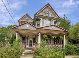 The Inn on Holly B&B