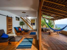 Lazuli Cielo - Beachfront Loft，位于圣奥古斯蒂尼罗的酒店