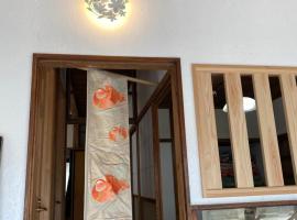 沼津ライダーハウスしんちゃん，位于沼津的酒店