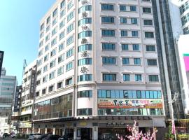 致丽伯爵酒店，位于斗六市斗六火车站附近的酒店