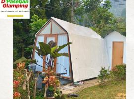 D'Paseban Glamping，位于茂物的豪华帐篷营地