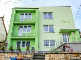Vila Alice，位于鲁哈科维斯的公寓