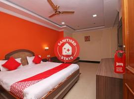 OYO 28609 Hotel Amar Palace，位于Raghunāthpāli的酒店