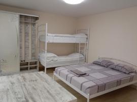 Однокімнатна 105，位于赫梅利尼茨基的度假短租房