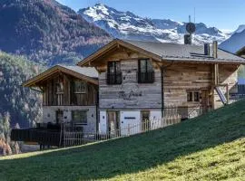 Chalets - The Peak