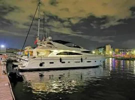 Rent Luxury Motor Yacht