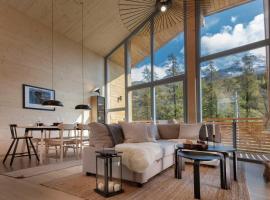 HelloChalet - Chalet Northern Lights - Family Ski Chalet with garden walking distance lift，位于瓦托内切的酒店