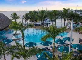 Compass Hotel by Margaritaville Anna Maria Sound，位于布雷登顿的宠物友好酒店