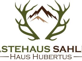 Haus Hubertus - Gästehaus Sahler，位于帕尔特嫩欧巴阶梯附近的酒店