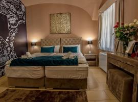 Régi Posta Hotel és Étterem