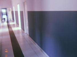 Hotel. Pokoje gościnne i pracownicze，位于Postoliska的酒店